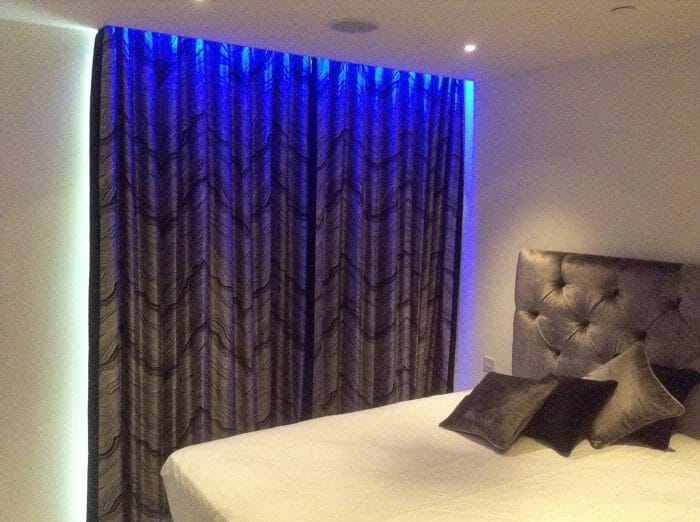 Curtains for the apartment in Wandsworth & Blue led lights