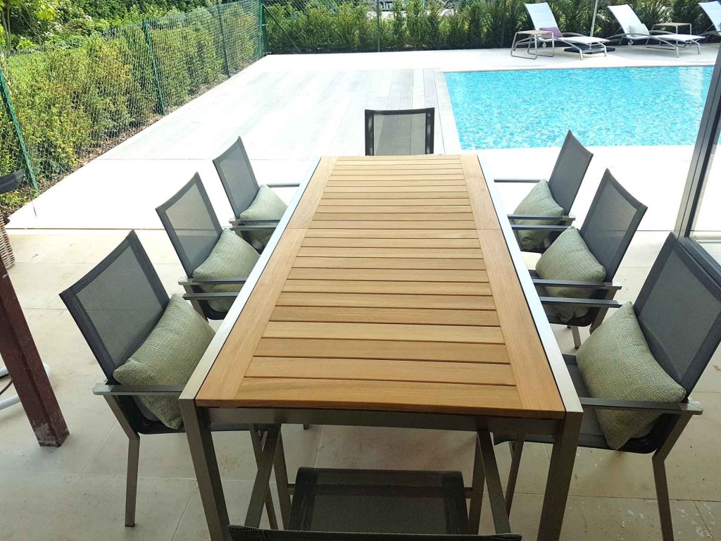 Luxury outdoor furniture, table, indian ocean royal botania