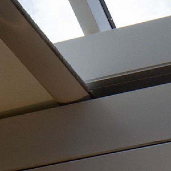Concealed roof blind detail