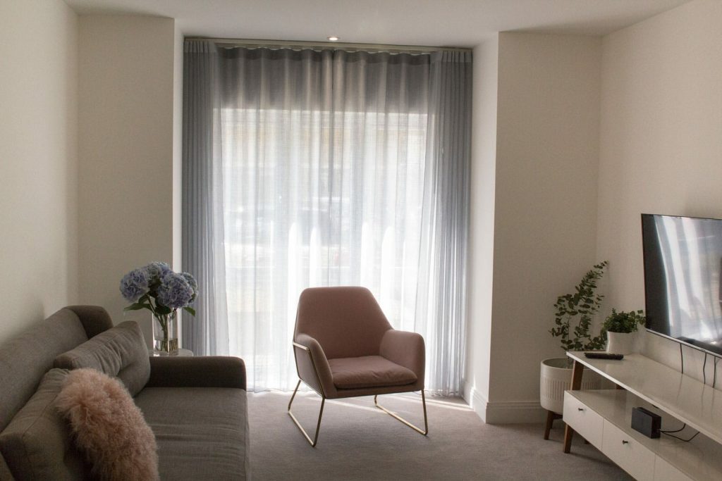 OTRT luxury Curtains, Voiles & Waterfall Roman Blinds in UK