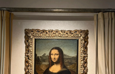 50 mm Bradley Collection Pole over Roni Neumark Mona Lisa